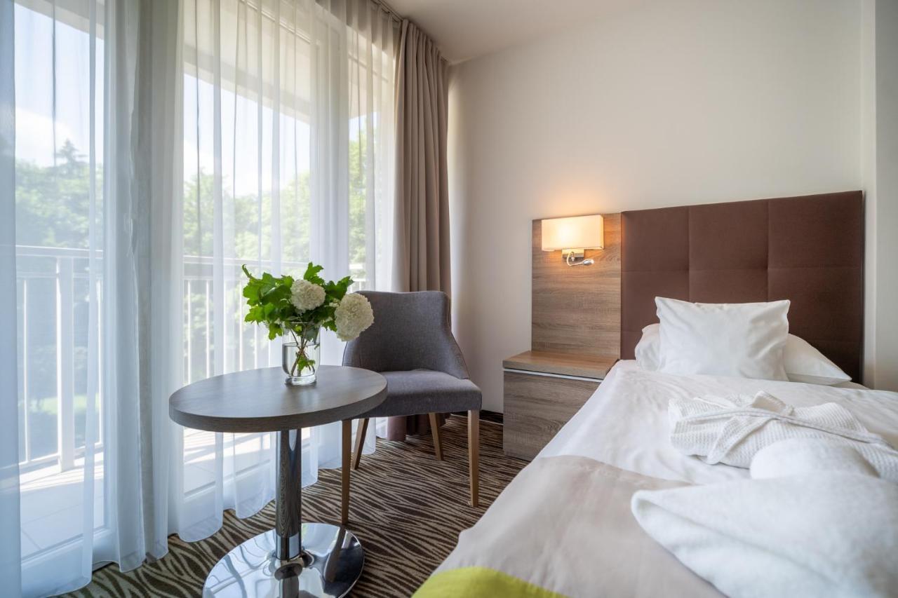 Perla Baltyku Hotel Swinoujscie Bagian luar foto